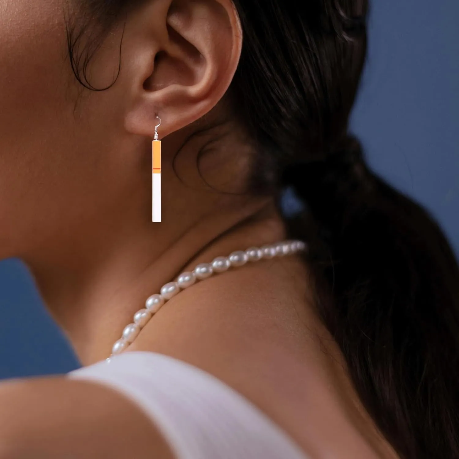 2 Pairs Cigarette Earrings, Unisex Funny Dangle Drop Earrings, Cool Wacky Lifelike Cigarette Earrings, Punk Asymmetrical Party Earrings, Exaggerated Ear Decors for Party Festival Women Jewelry