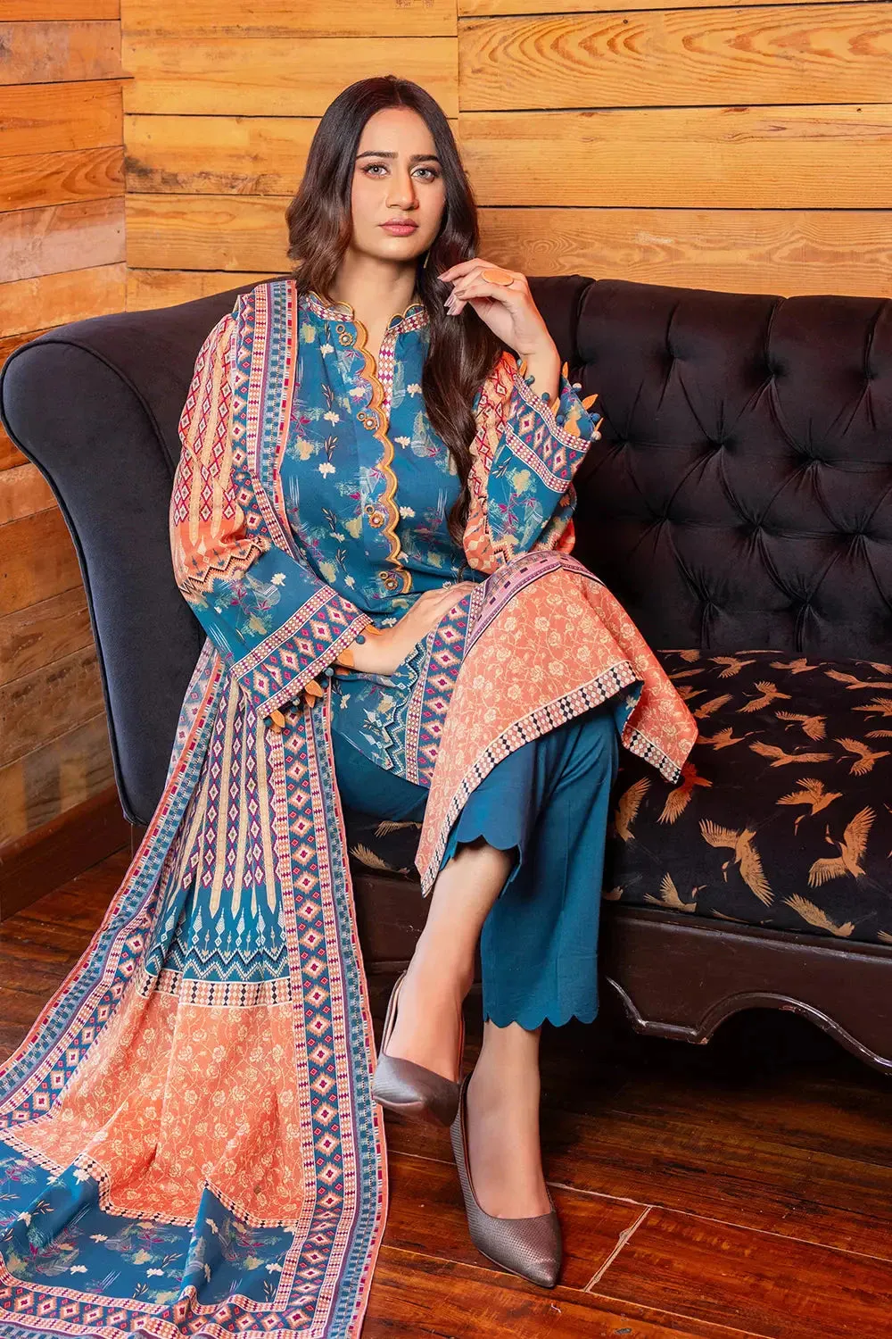 3PC Printed Unstitched Lawn Suit KLA-2753