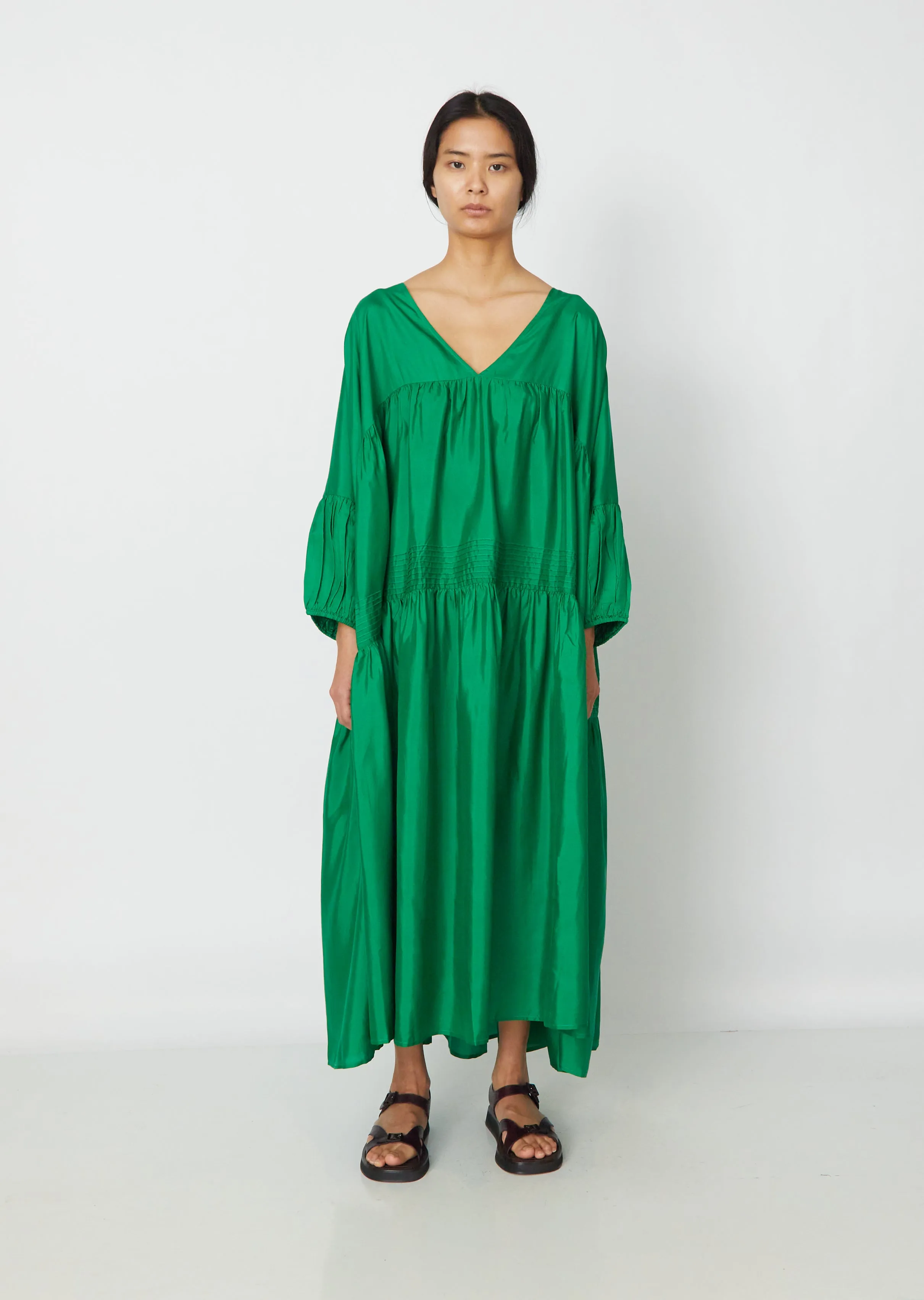 Grass Green Airi Maxi Dress - Elegant Full-Length Gown