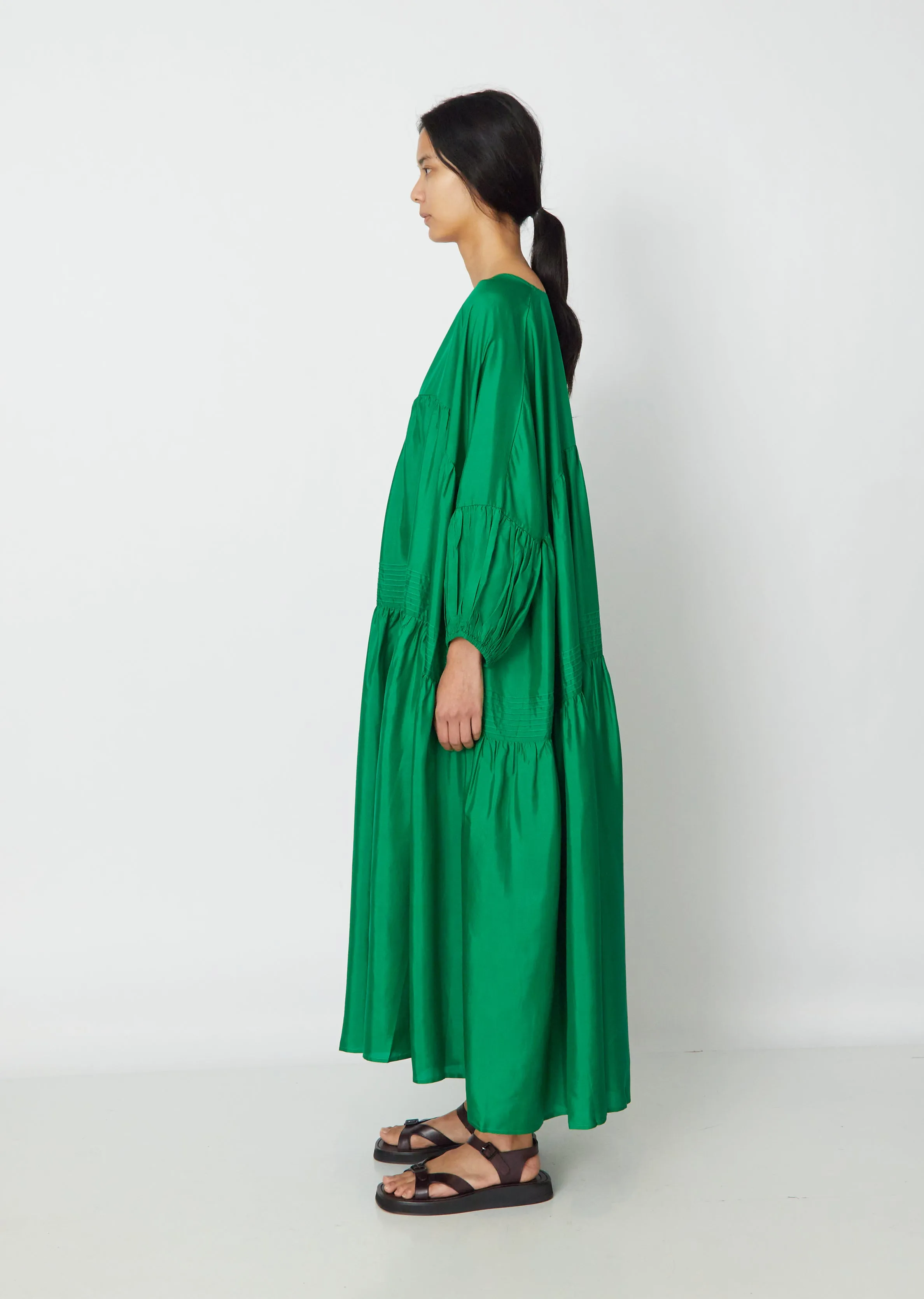 Grass Green Airi Maxi Dress - Elegant Full-Length Gown