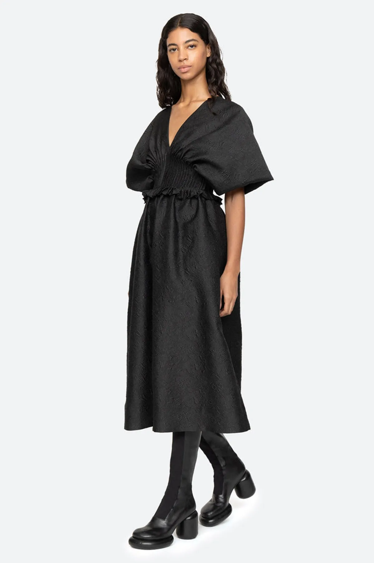 Elegant Solid Black Sleeveless Dress for Women