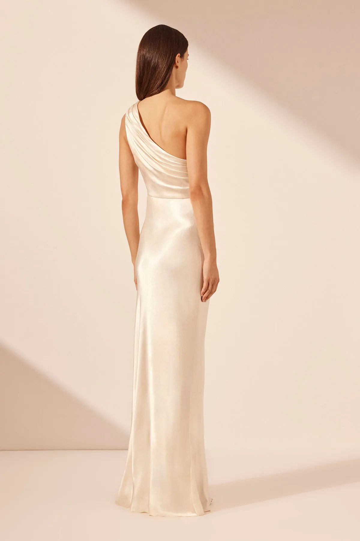 Elegant Cream One-Shoulder Maxi Dress by La Lune