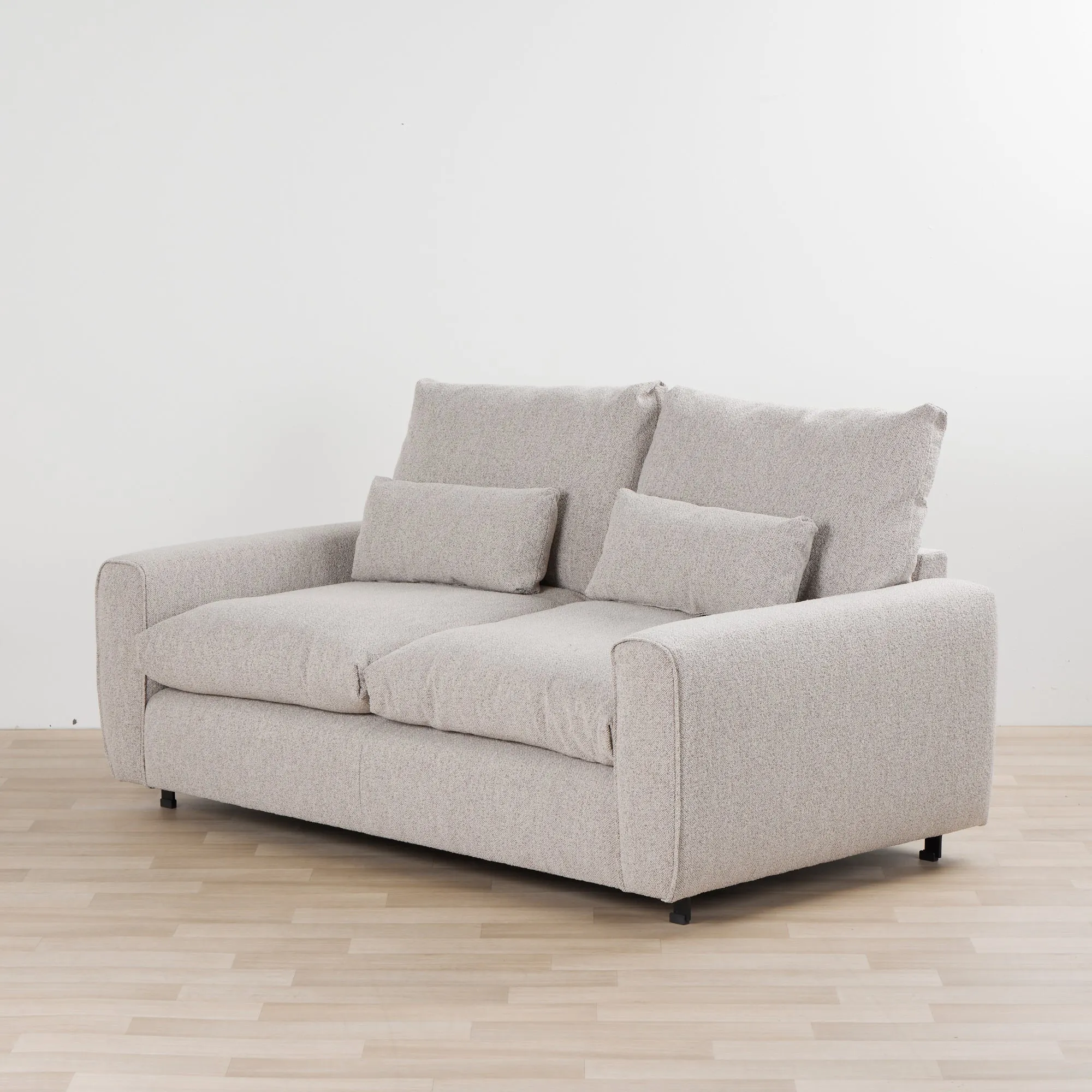 Lawson 2.5 Seat Sofa - Beige