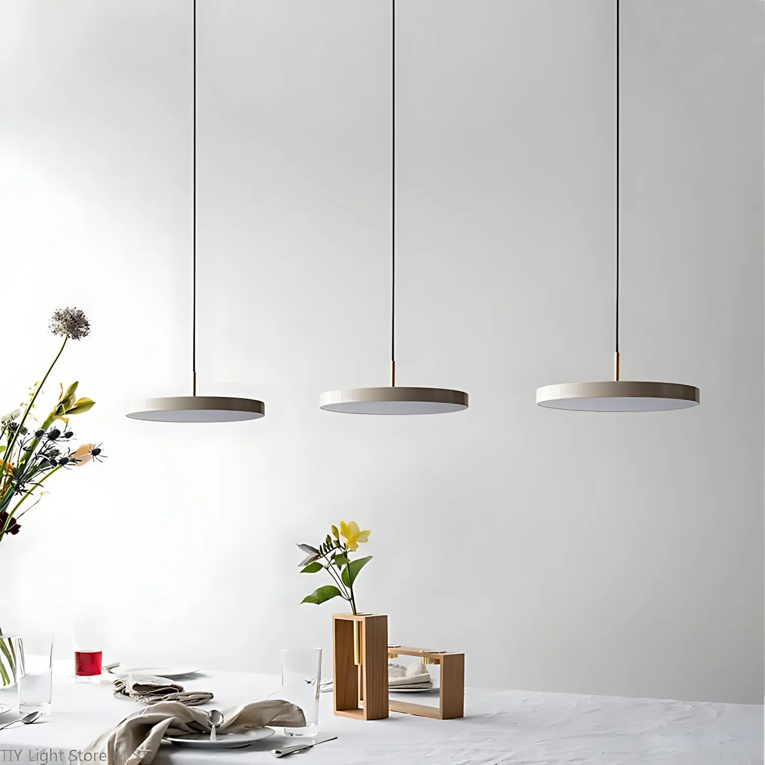 Lübeck - Scandinavian Pendant Lamp for Modern Interiors