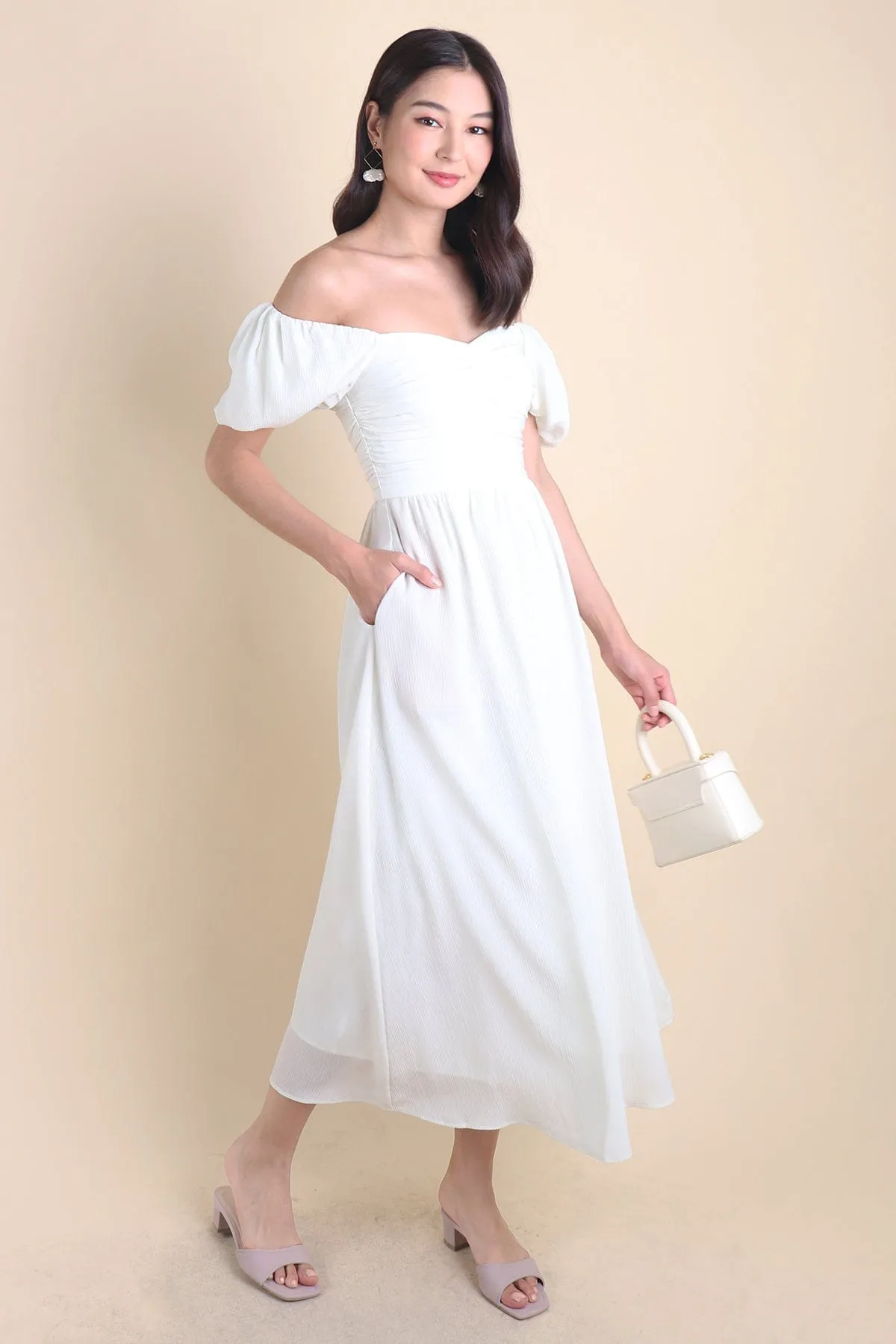 MABEL RUCHED MIDAXI IN CREAMY WHITE