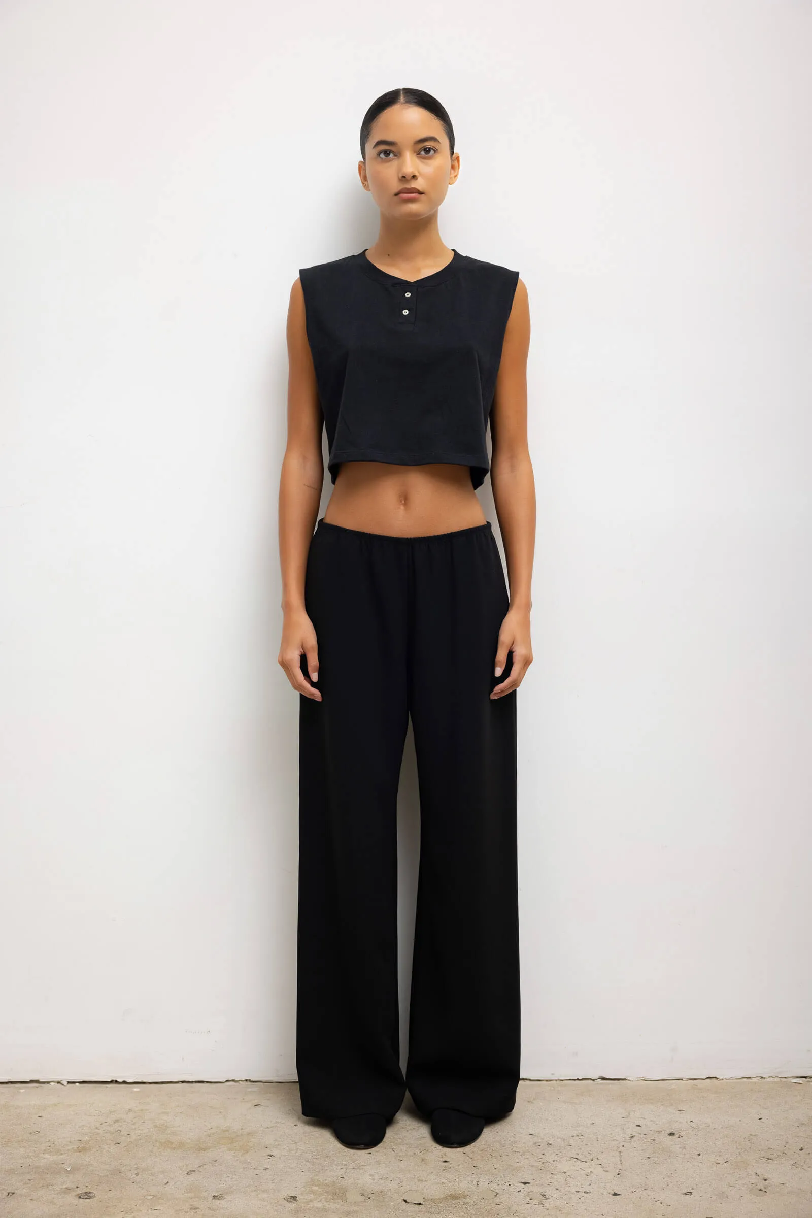 Margo Sleeveless Henley
