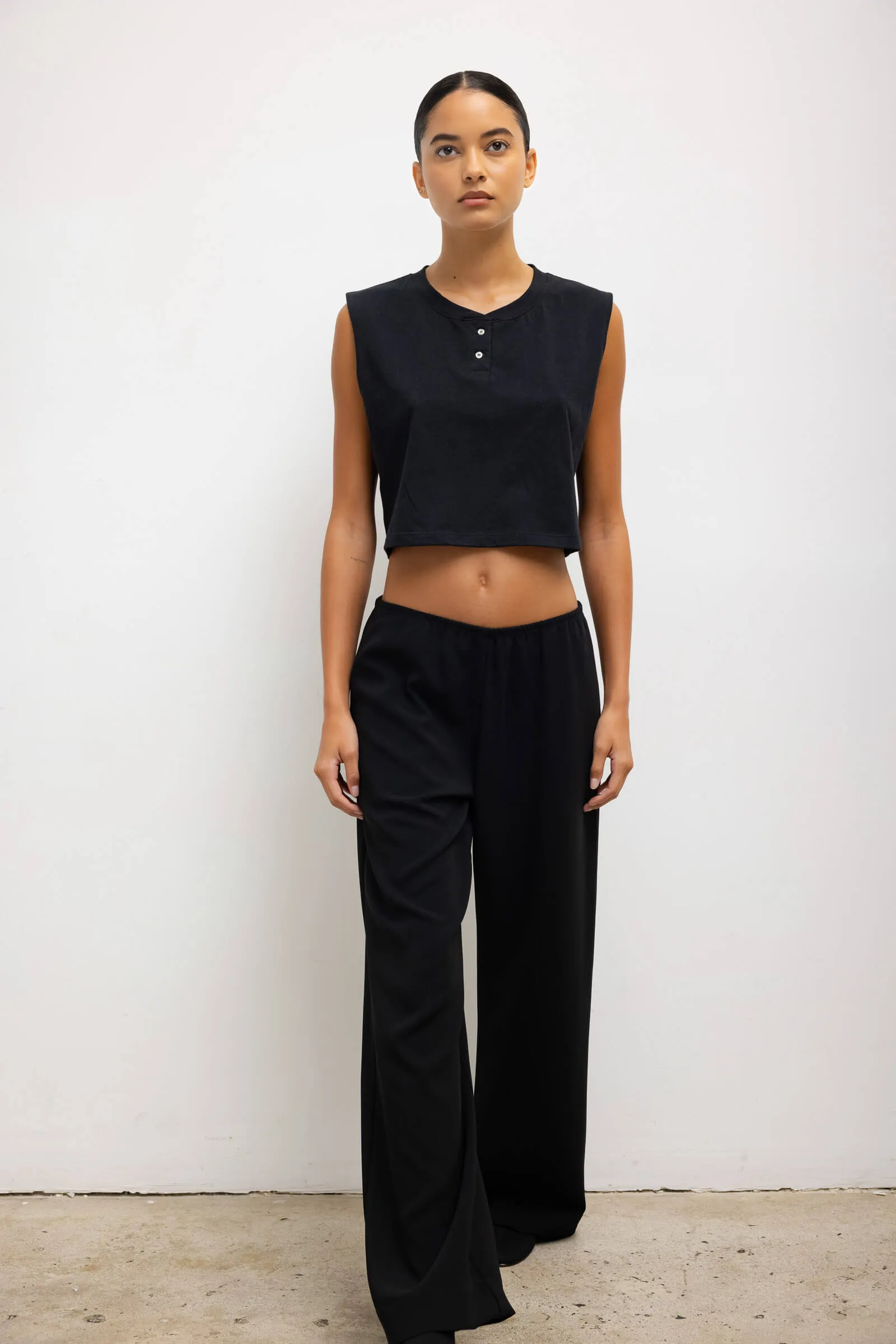 Margo Sleeveless Henley