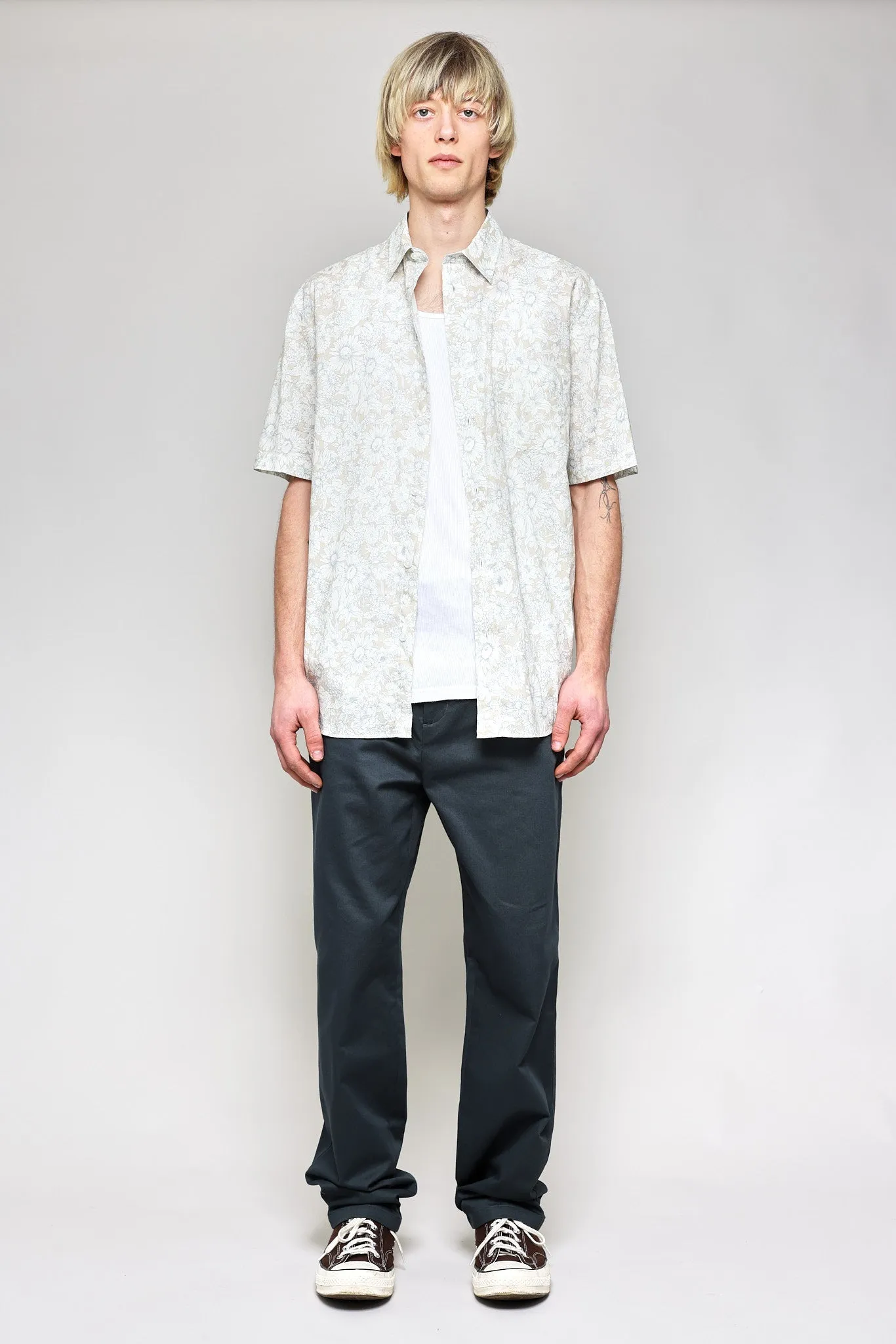 NS1191-63 Japanese Garden Print in Beige