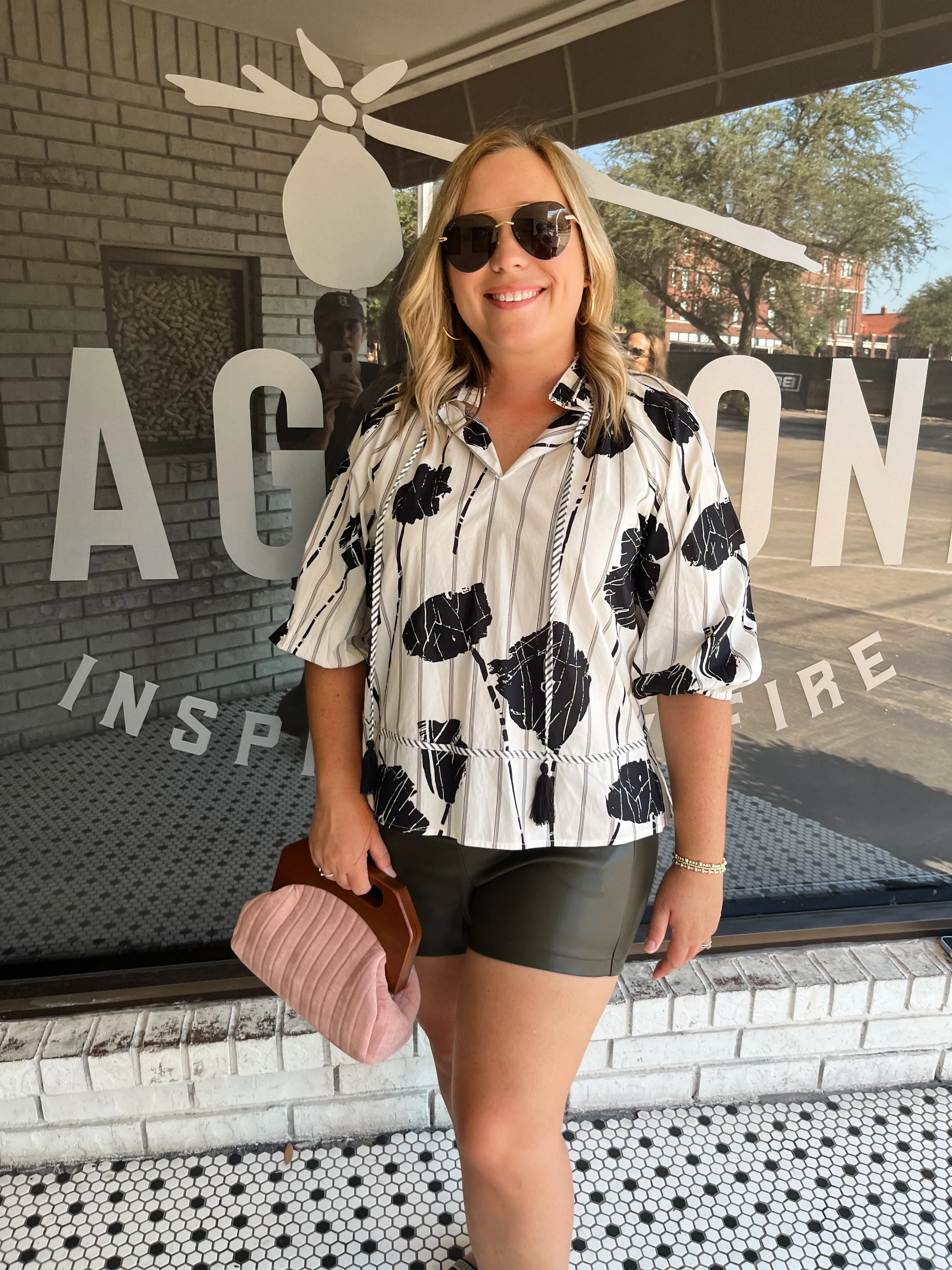 Printed V-neck Top - Black