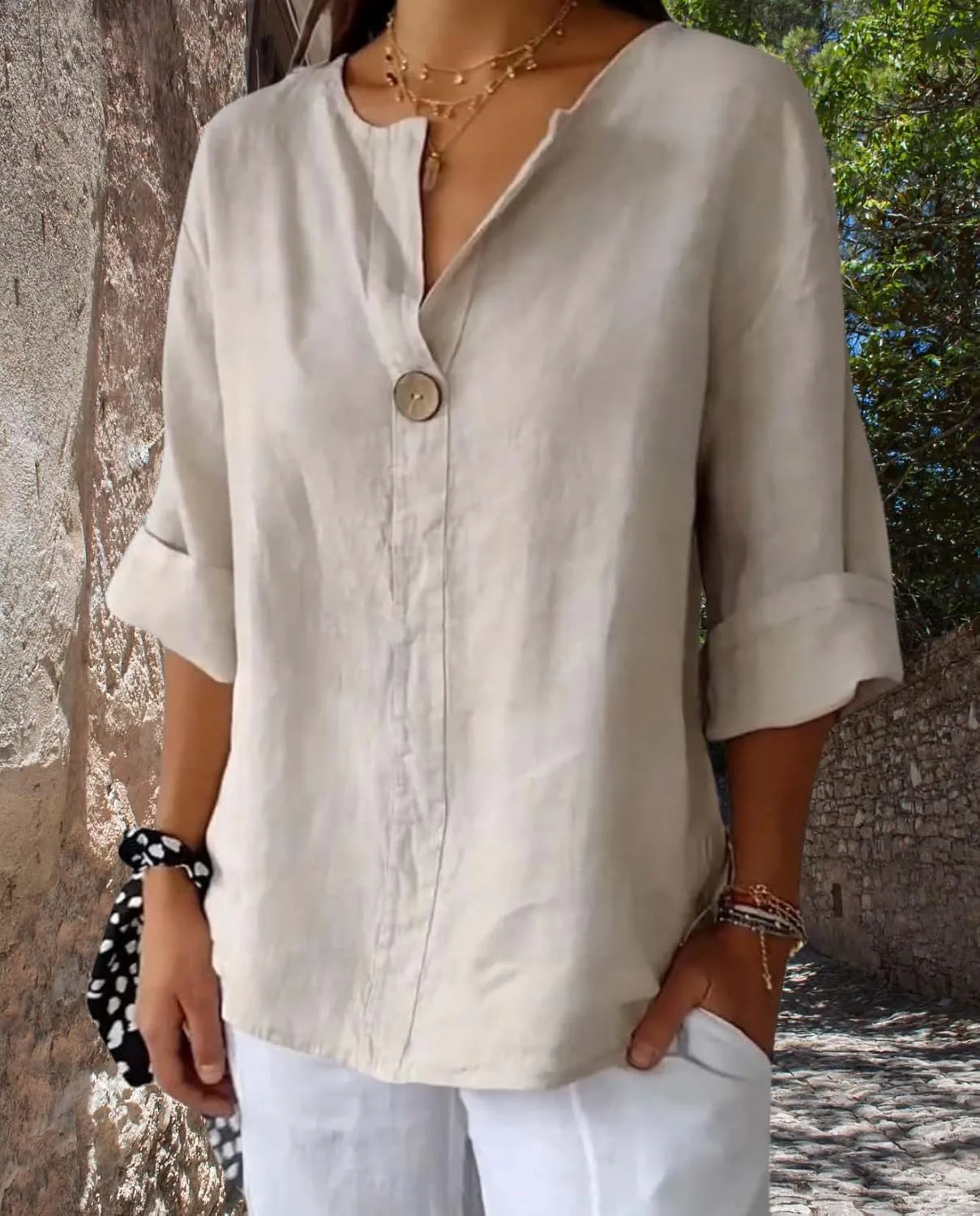 Womens Cotton Linen Shirts Summer Fashion Comfy V Neck 3/4 Sleeves Classic Casual Solid Color Loose Fit Button Down Top
